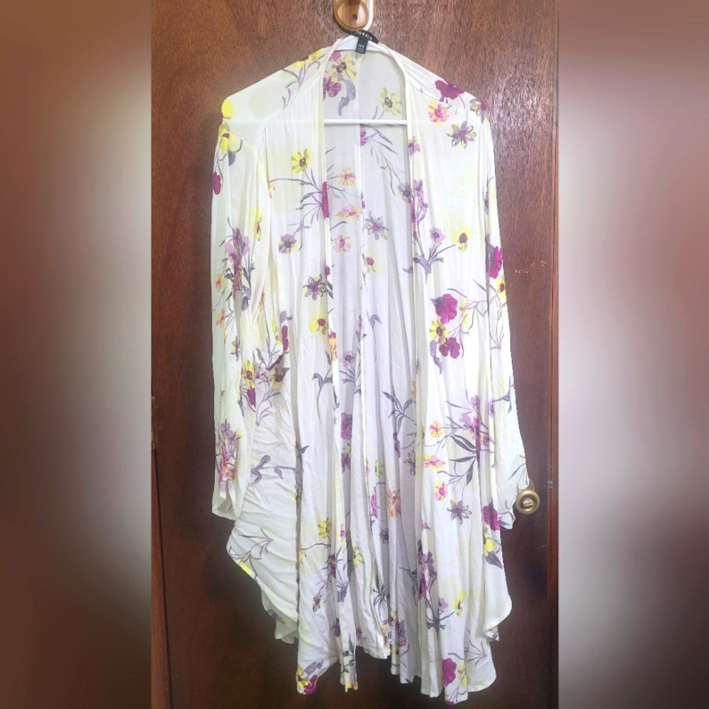 Torrid floral kimono soze 3/4